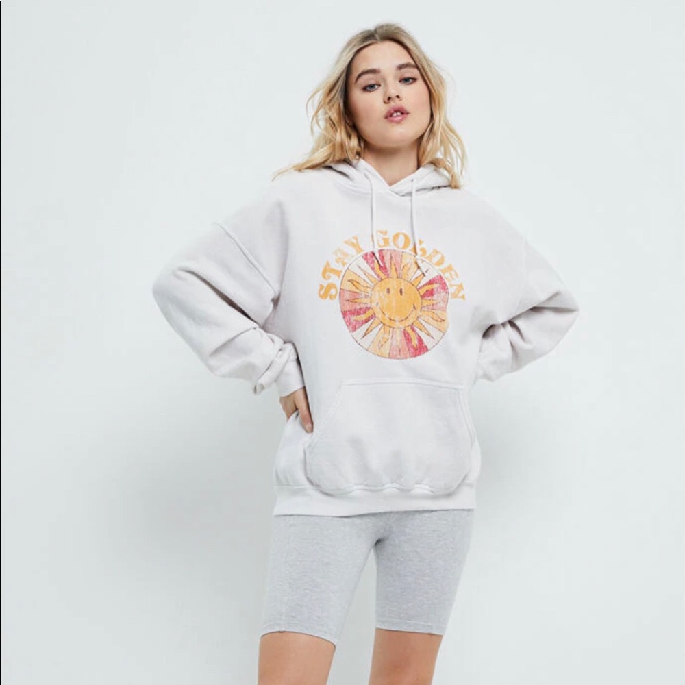 PACSUN STAY GOLDEN SMILEY HOODIE WORN ONCE